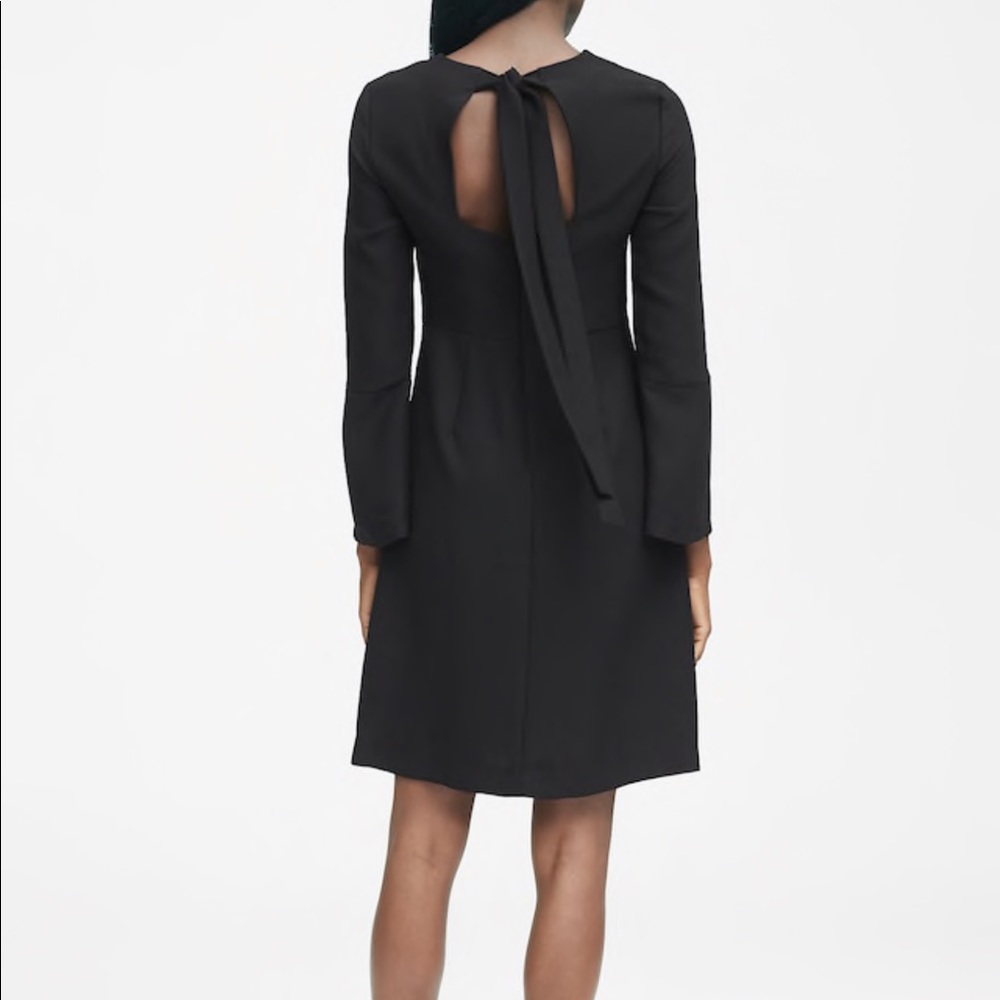 NWT Banana Republic Solid Bow-back dress, LBD, 2